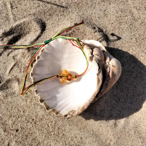 Natūralaus Baltijos gintaro apyrankė „Saulės prisilietimas“